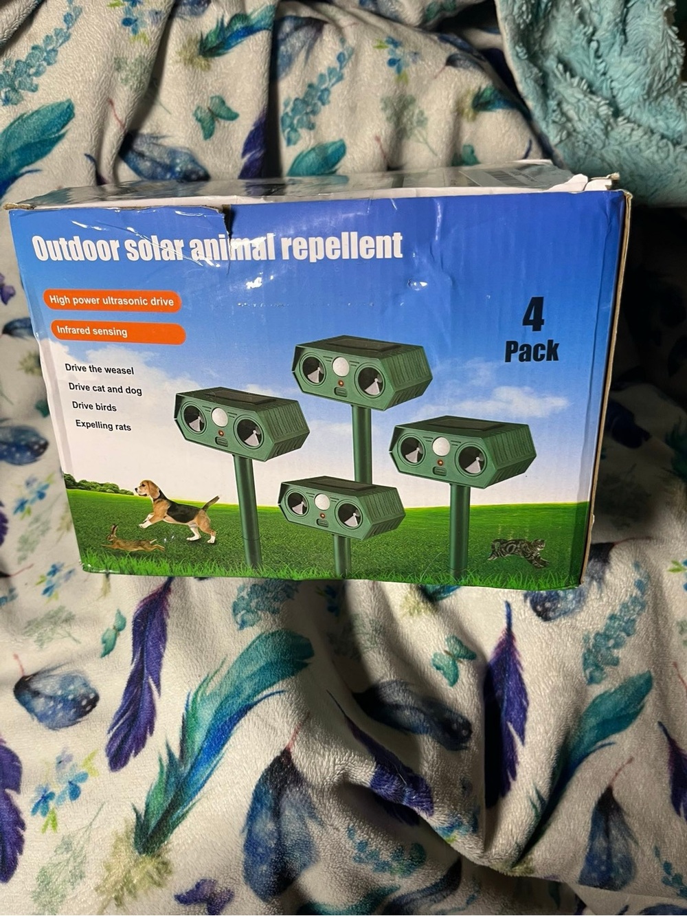 Outdoor Solar Animal Repellent (Green) - 4 Pack